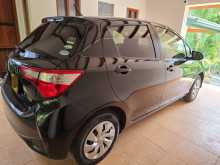 https://riyasewana.com/uploads/toyota-vitz-2018-2018-2215120412031.jpg