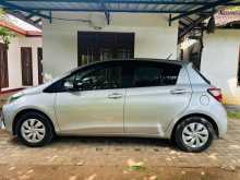 https://riyasewana.com/uploads/toyota-vitz-2018-2018-2516501212173.jpg