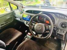 https://riyasewana.com/uploads/toyota-vitz-2018-2018-2516501212664.jpg