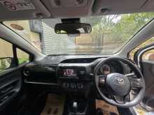 https://riyasewana.com/uploads/toyota-vitz-2018-2113050312054.jpg