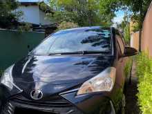 Toyota Vitz 2018 Car