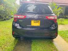 https://riyasewana.com/uploads/toyota-vitz-2018-2522015012042.jpg