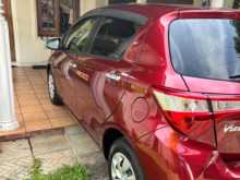 https://riyasewana.com/uploads/toyota-vitz-2018-268481912994.jpg