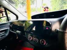 https://riyasewana.com/uploads/toyota-vitz-2018-421253312424.jpg