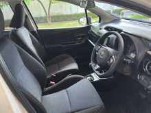 https://riyasewana.com/uploads/toyota-vitz-2018-516445412573.jpg