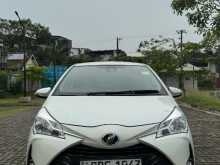 https://riyasewana.com/uploads/toyota-vitz-2018-713212412902.jpg