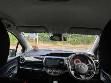 https://riyasewana.com/uploads/toyota-vitz-2018-720284012524.jpg