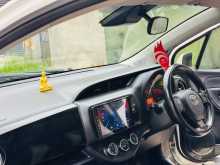 https://riyasewana.com/uploads/toyota-vitz-2018-912090312633.jpg