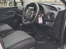 https://riyasewana.com/uploads/toyota-vitz-2018294317205.jpg