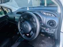 https://riyasewana.com/uploads/toyota-vitz-2019-2019-1319415512343.jpg