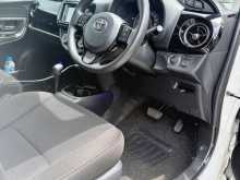 https://riyasewana.com/uploads/toyota-vitz-2019-2019-1712522012773.jpg