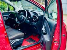 https://riyasewana.com/uploads/toyota-vitz-2019-2022083412553.jpg