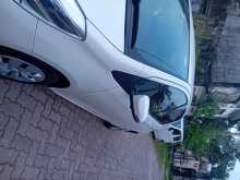 https://riyasewana.com/uploads/toyota-vitz-2019-212371512943.jpg