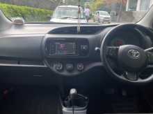 https://riyasewana.com/uploads/toyota-vitz-2019-2212152512333.jpg