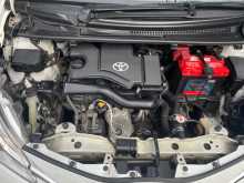 https://riyasewana.com/uploads/toyota-vitz-2019-2212152512454.jpg