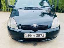 Toyota Vitz 2000 Car