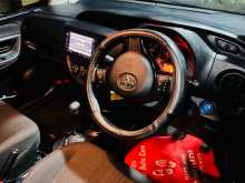 https://riyasewana.com/uploads/toyota-vitz-2021-1511560613002.jpg