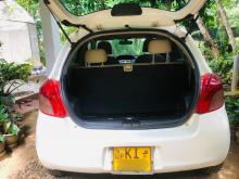 https://riyasewana.com/uploads/toyota-vitz-2021444817785.jpg