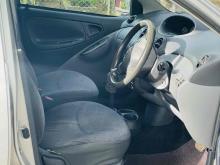 https://riyasewana.com/uploads/toyota-vitz-206595324062.jpg
