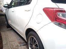 https://riyasewana.com/uploads/toyota-vitz-208060617705.jpg