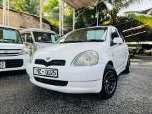 Toyota VITZ 2000 Car