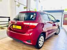https://riyasewana.com/uploads/toyota-vitz-211536464453.jpg