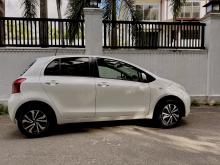 https://riyasewana.com/uploads/toyota-vitz-2117344817125.jpg