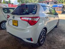 https://riyasewana.com/uploads/toyota-vitz-215561210134.jpg