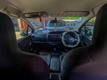 https://riyasewana.com/uploads/toyota-vitz-2160023703.jpg