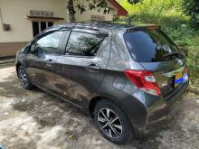 https://riyasewana.com/uploads/toyota-vitz-21759026794.jpg