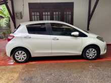 https://riyasewana.com/uploads/toyota-vitz-2203606644.jpg