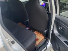 https://riyasewana.com/uploads/toyota-vitz-2217582717355.jpg