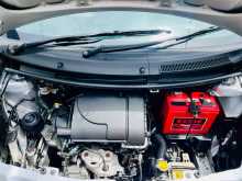 https://riyasewana.com/uploads/toyota-vitz-22201137992.jpg