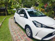 https://riyasewana.com/uploads/toyota-vitz-22220557543.jpg
