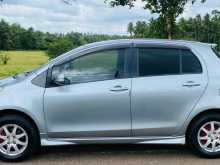 https://riyasewana.com/uploads/toyota-vitz-22224902803.jpg