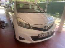 Toyota Vitz 2011 Car