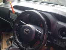 https://riyasewana.com/uploads/toyota-vitz-229011192.jpg