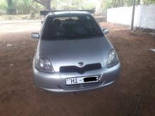 Toyota Vitz 2000 Car