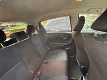 https://riyasewana.com/uploads/toyota-vitz-23132010472.jpg