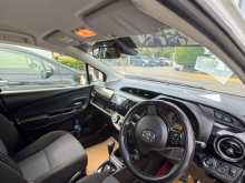 https://riyasewana.com/uploads/toyota-vitz-23132010533.jpg
