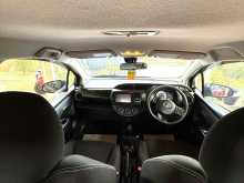 https://riyasewana.com/uploads/toyota-vitz-2317570122373.jpg