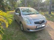 Toyota Vitz 2005 Car