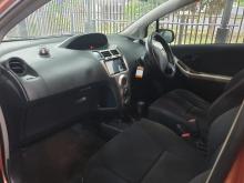 https://riyasewana.com/uploads/toyota-vitz-247312617695.jpg
