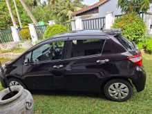 https://riyasewana.com/uploads/toyota-vitz-25110206732.jpg