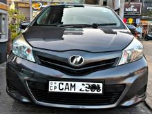 Toyota Vitz 2011 Car