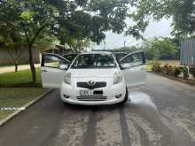 Toyota Vitz 2005 Car