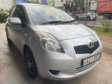 Toyota Vitz 2007 Car
