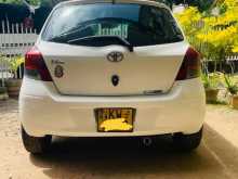 https://riyasewana.com/uploads/toyota-vitz-251606154472.jpg