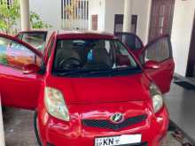 Toyota Vitz 2009 Car