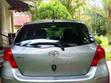 https://riyasewana.com/uploads/toyota-vitz-252001224462.jpg